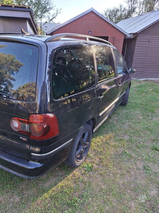 Volkswagen Sharan, 2009