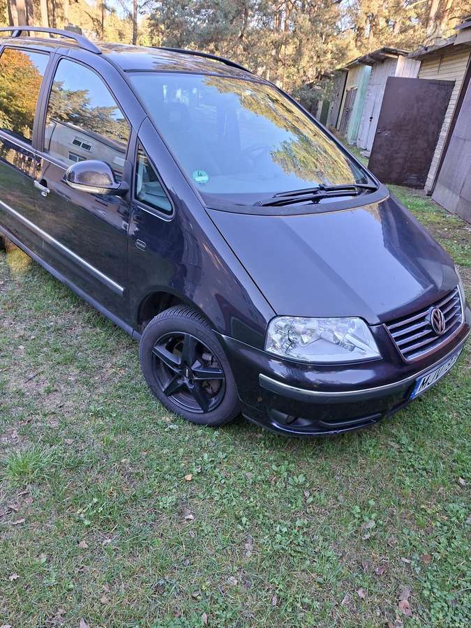 Volkswagen Sharan 2009 — photo 6