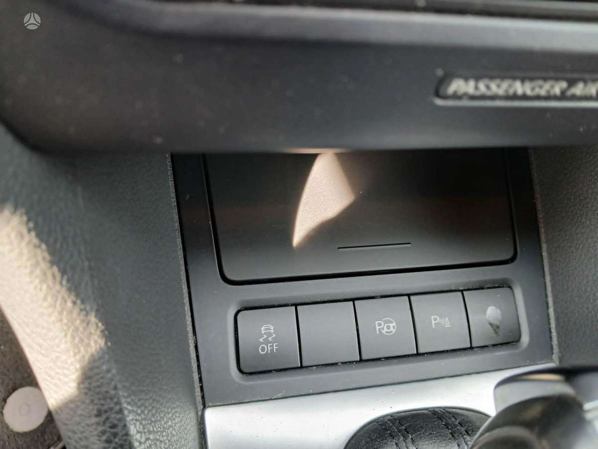 Volkswagen Golf 2012 — photo 17