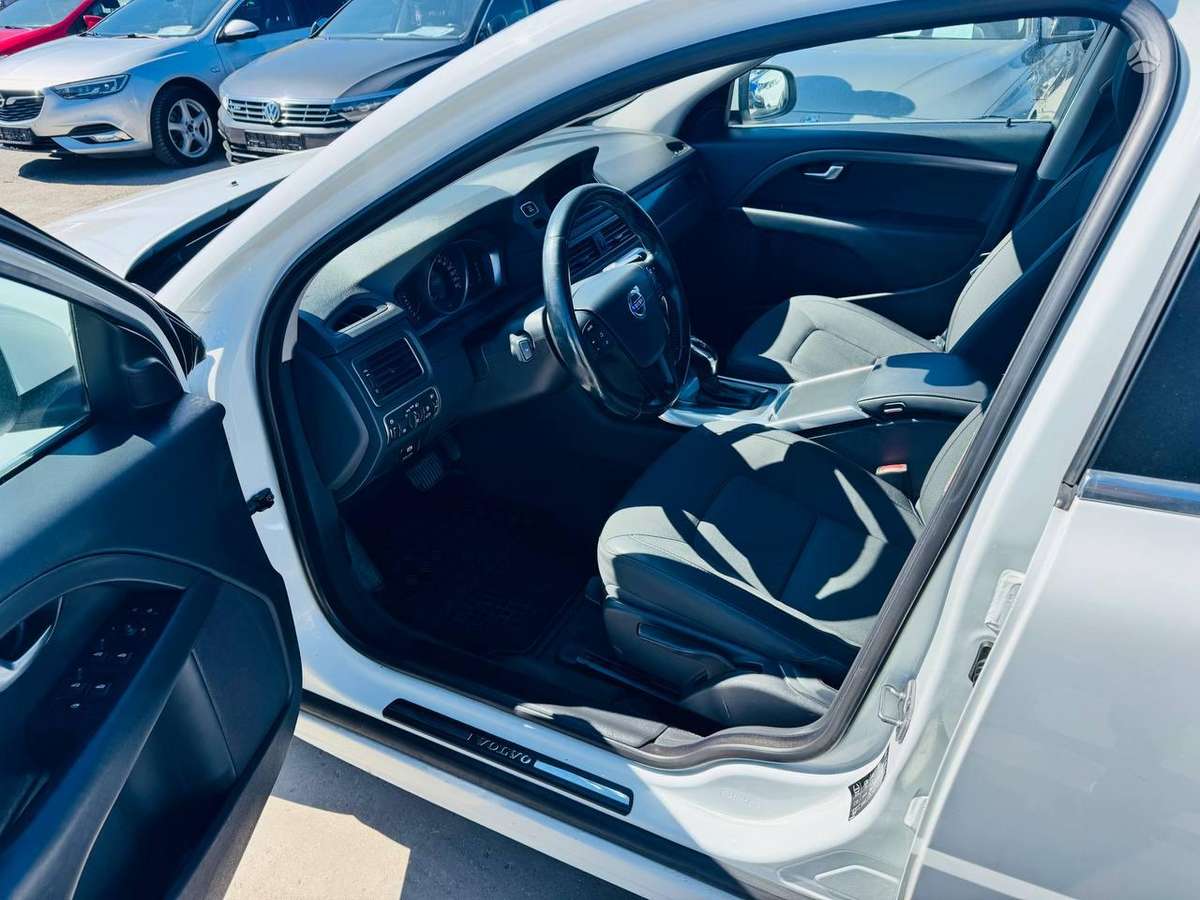 Volvo V70 2014 — photo 7