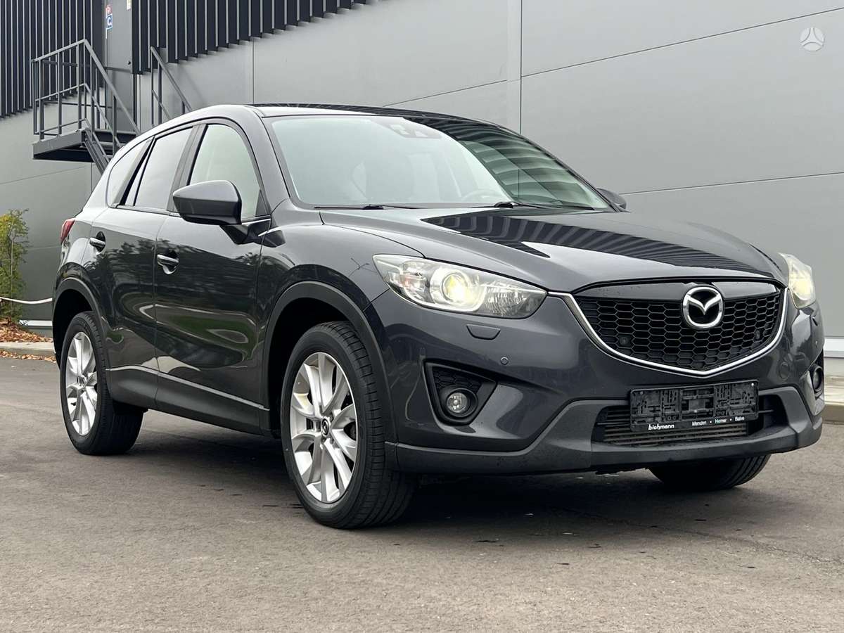 Mazda CX-5 2014 — rear view
