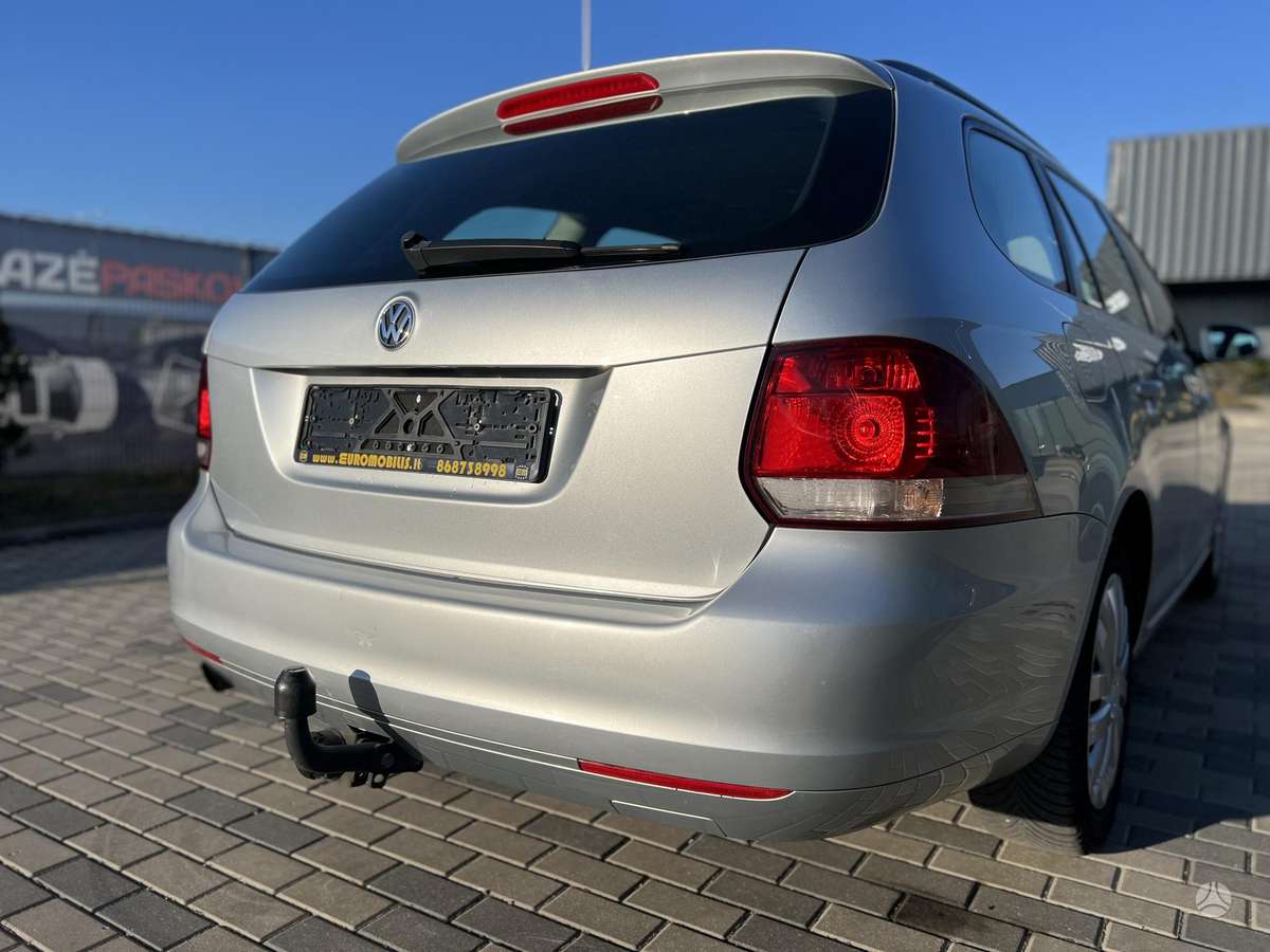 Volkswagen Golf 2010 — photo 7