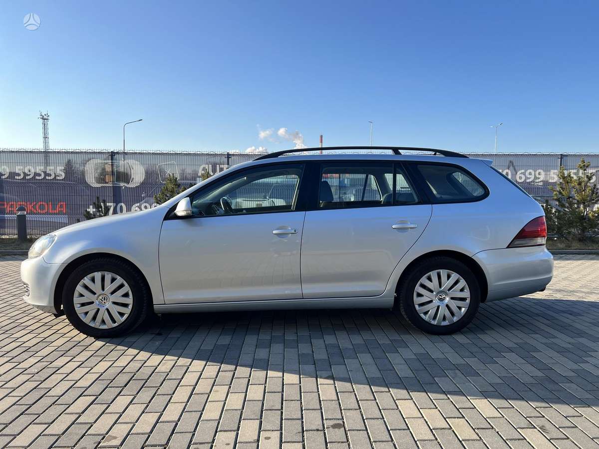 Volkswagen Golf 2010 — photo 8