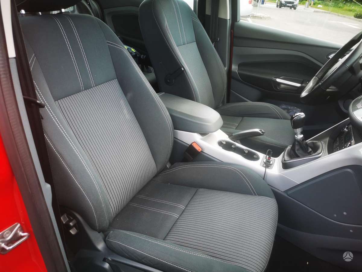 Ford Grand 2012 — двигун 1600 cm³, 116 HP (85kW)