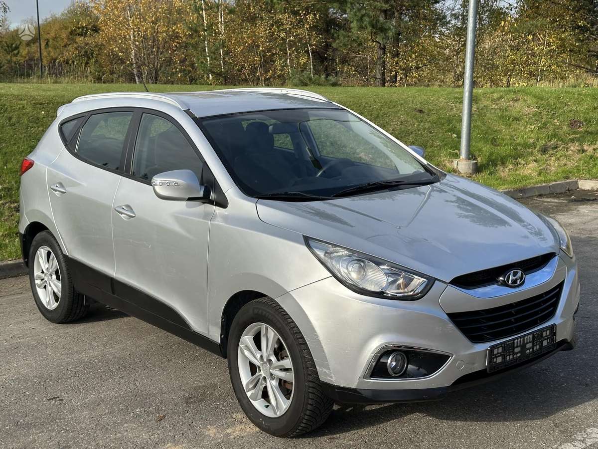 Hyundai ix35 2013 — салон