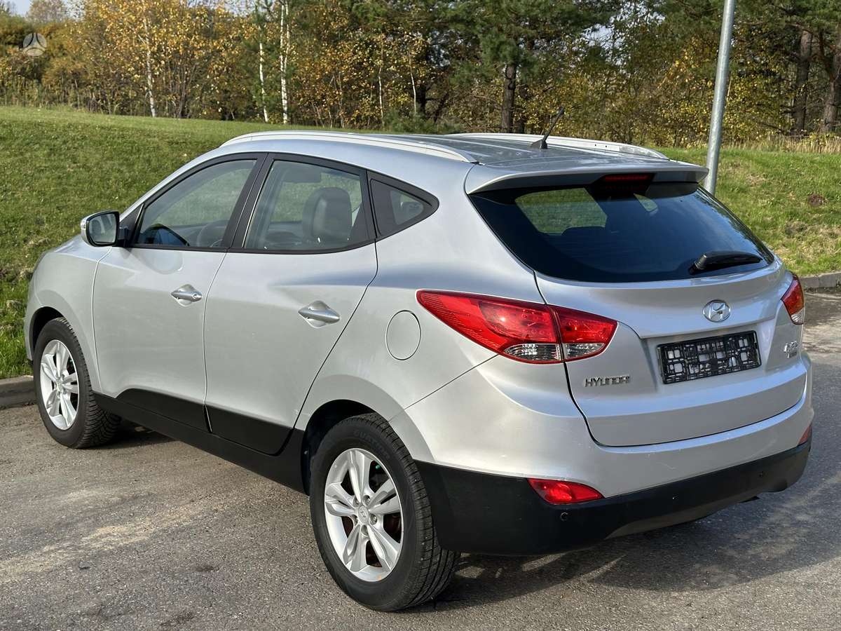 Hyundai ix35 2013 — двигун 1685 cm³, 116 HP (85kW)