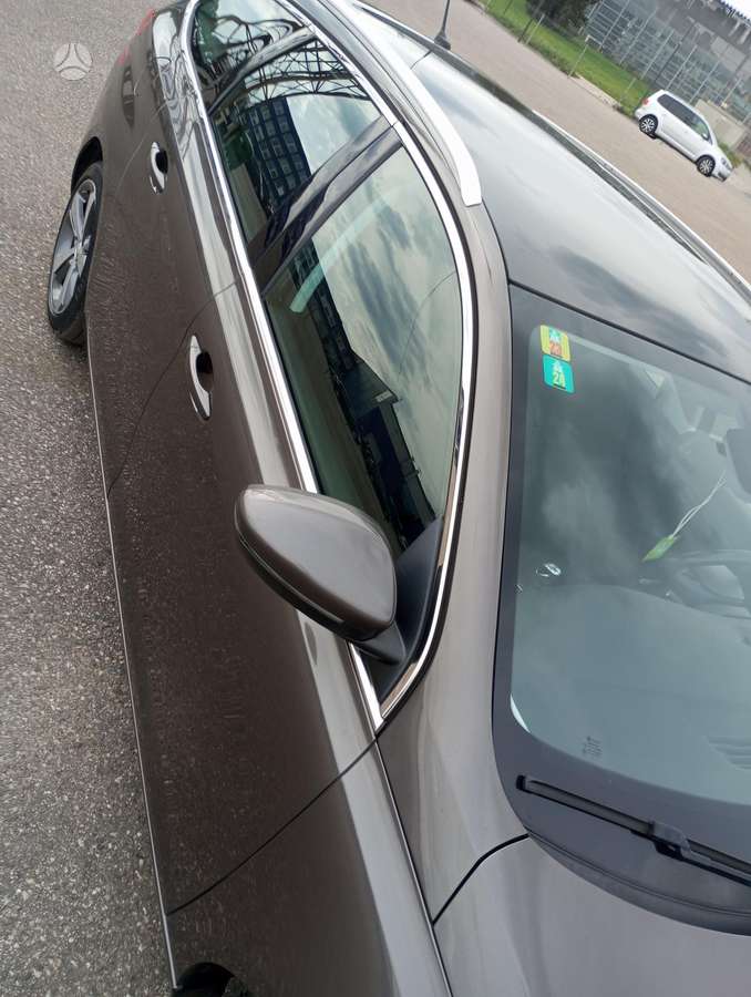 Peugeot 308 2015 — photo 5