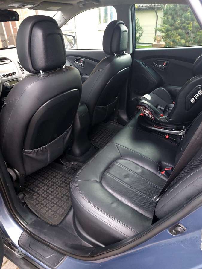 Hyundai ix35 2012 — photo 8