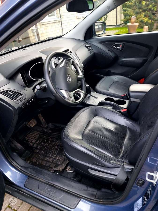 Hyundai ix35 2012 — photo 9