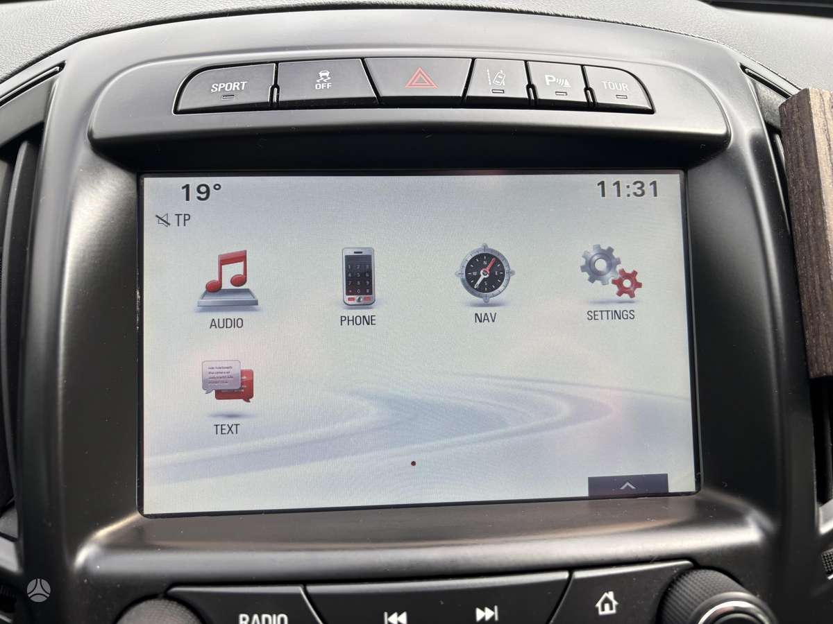 Opel Insignia 2015 — photo 14