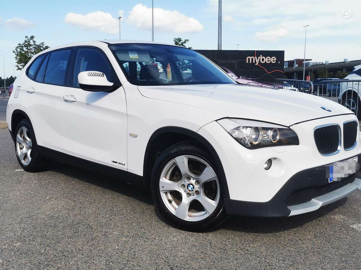 BMW X1 2012 — photo 15