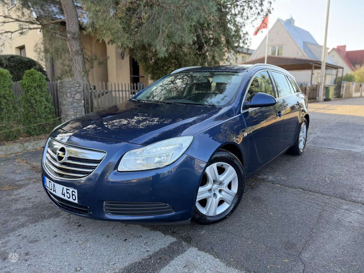 Opel Insignia 2010 — vehicle for AFU Ukraine