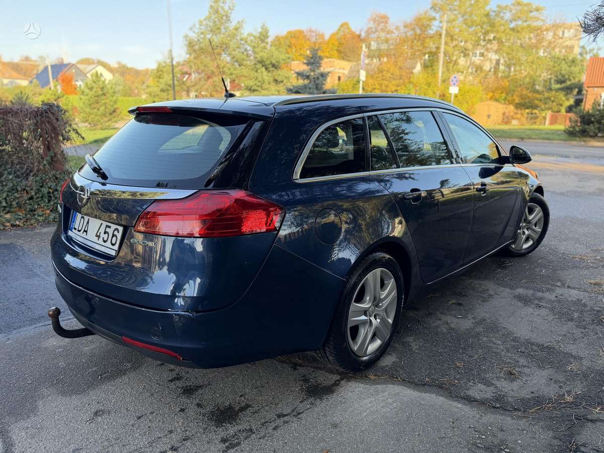 Opel Insignia 2010 — photo 5
