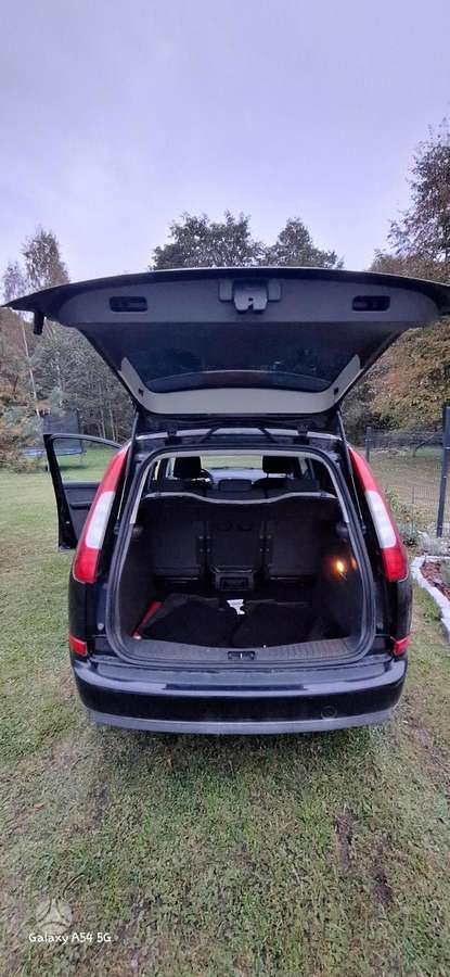 Ford C-MAX 2005 — engine 1560 cm³, 109 HP (80kW)