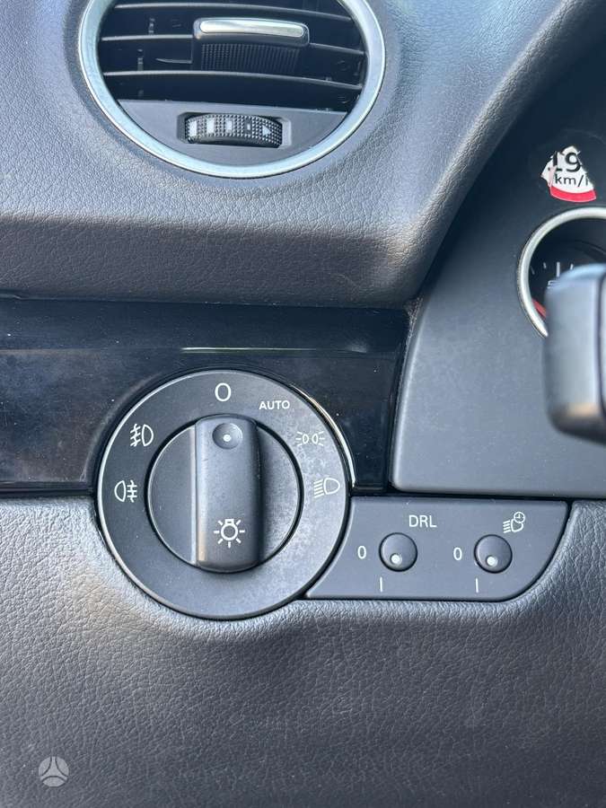 Seat Exeo 2009 — photo 12