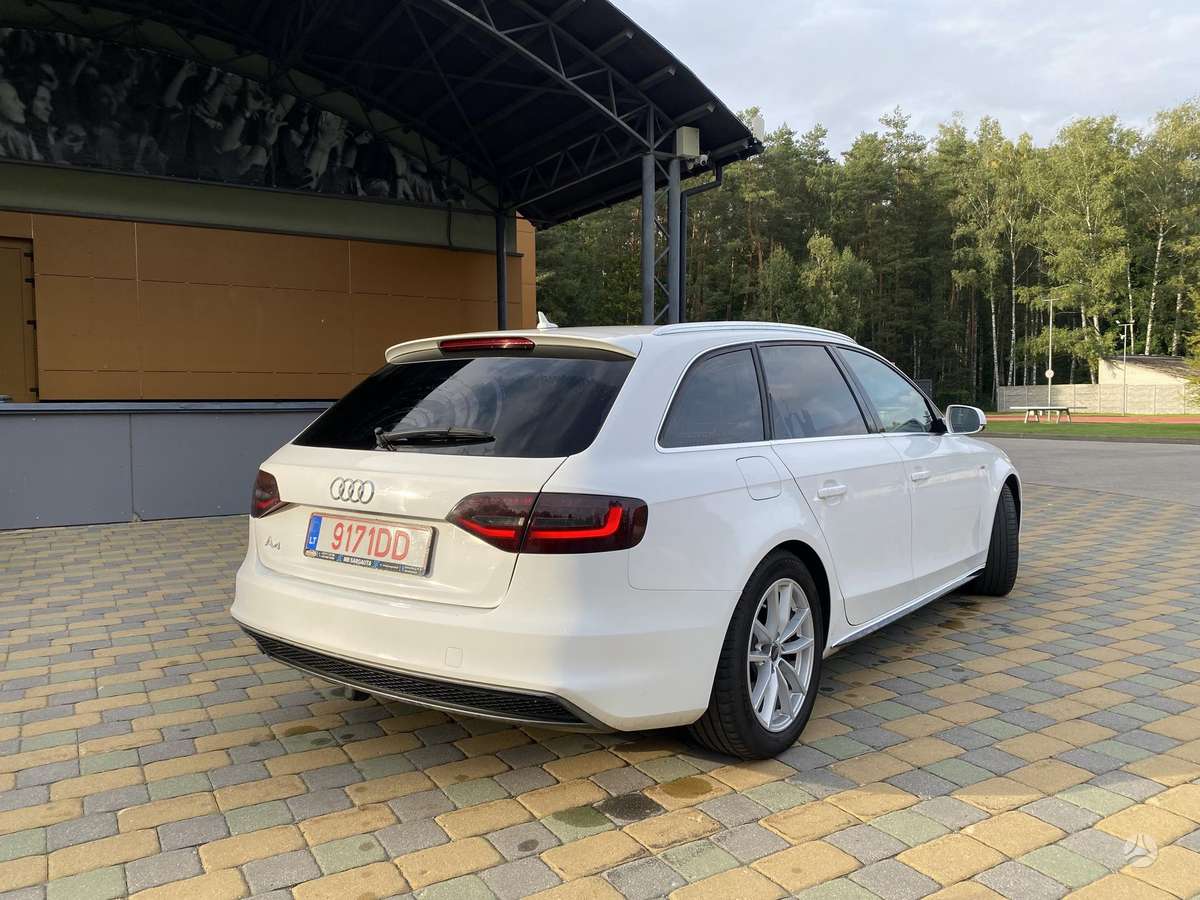 Audi A4 2013 — photo 7