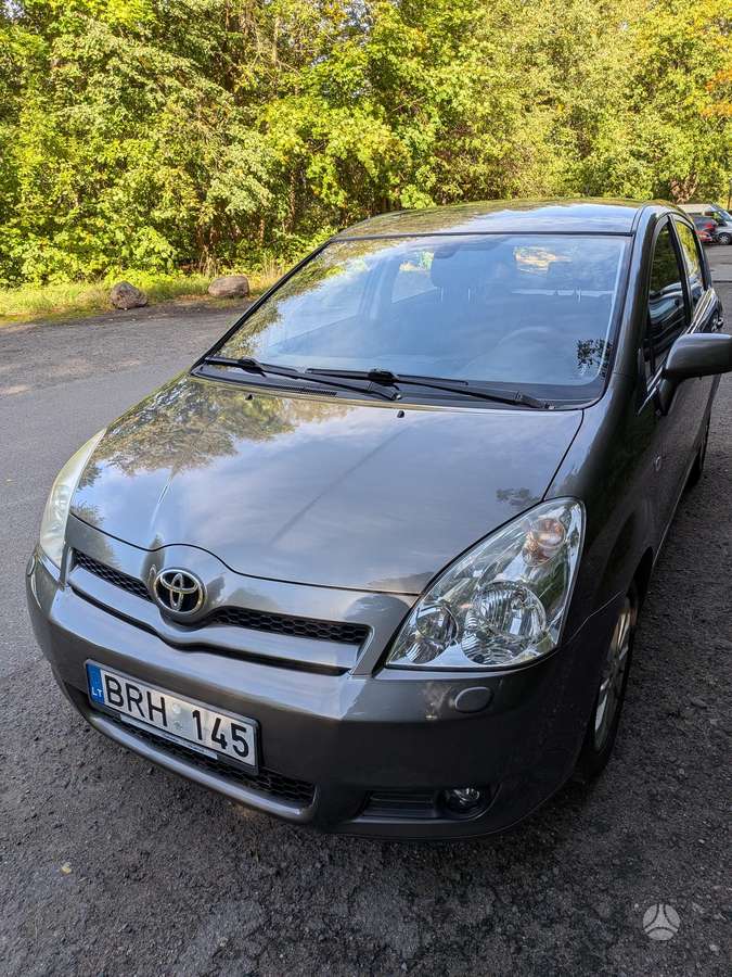 Toyota Corolla 2006 — rear view