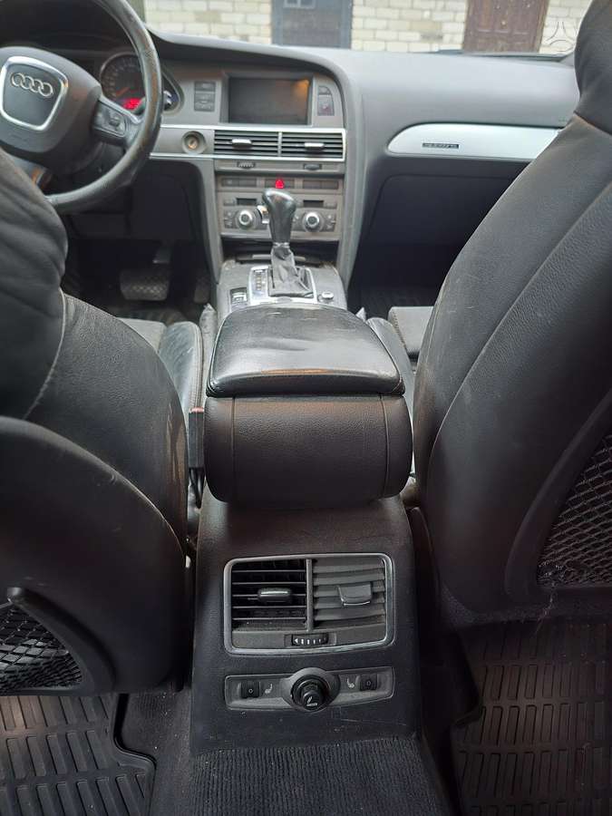 Audi A6 2006 — photo 12