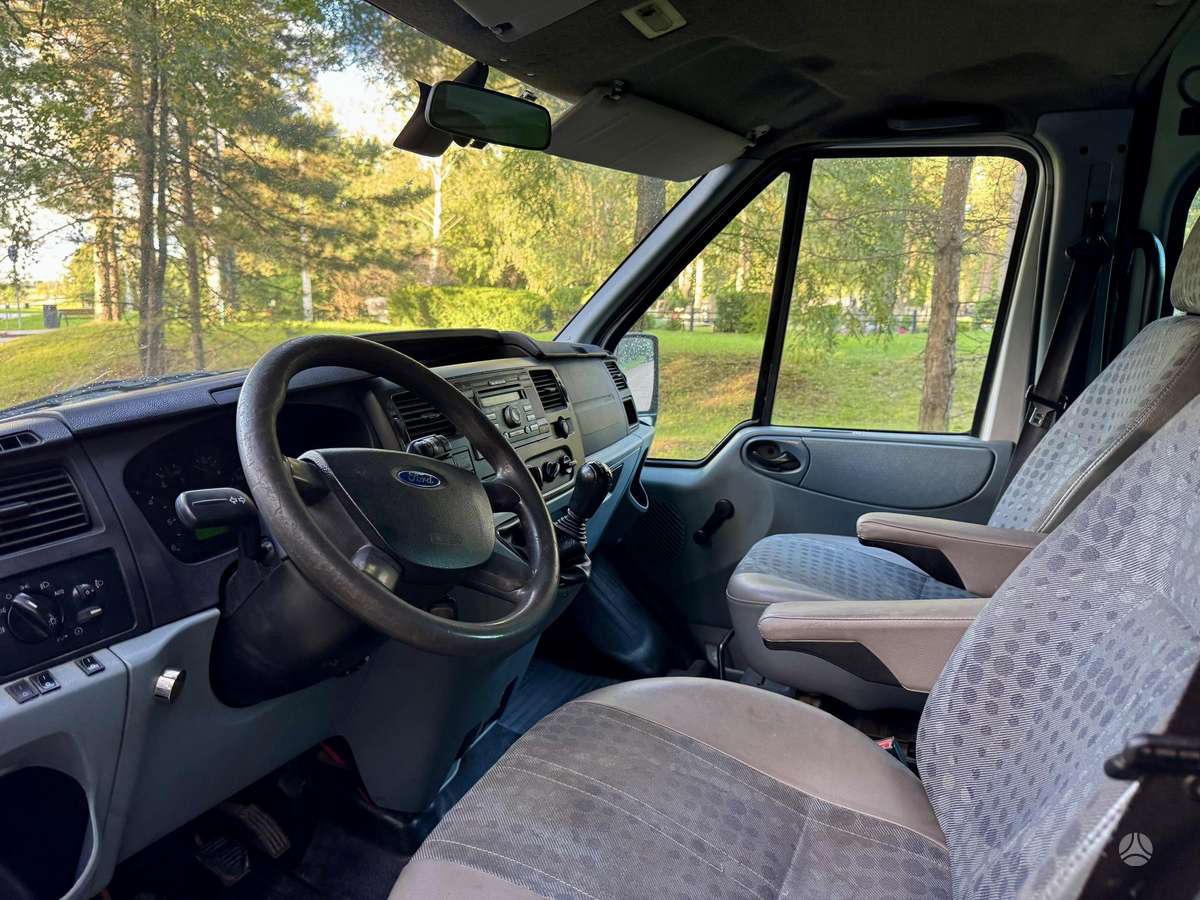 Ford Transit 2008 — photo 10