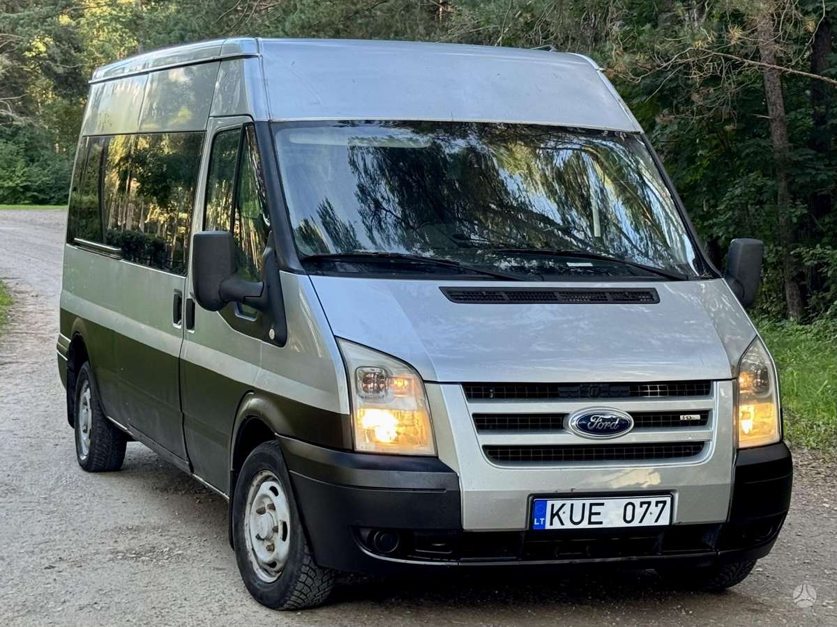 Ford Transit 2008 — interior