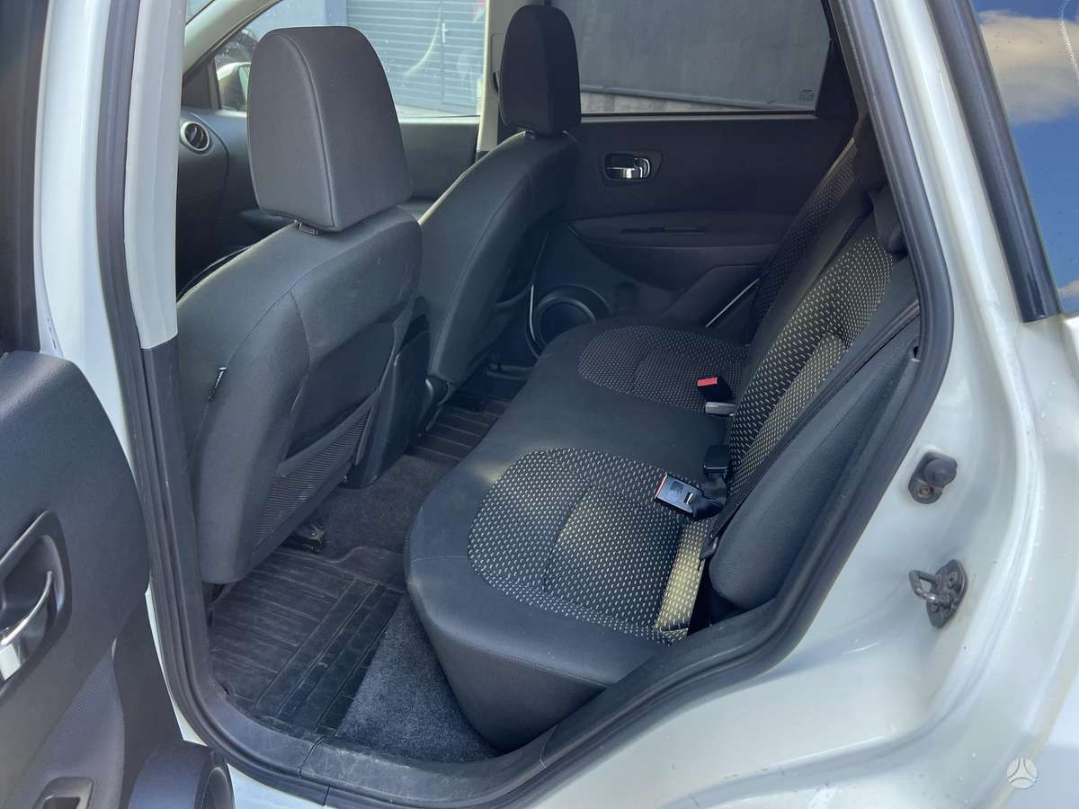 Nissan Qashqai 2009 — photo 12