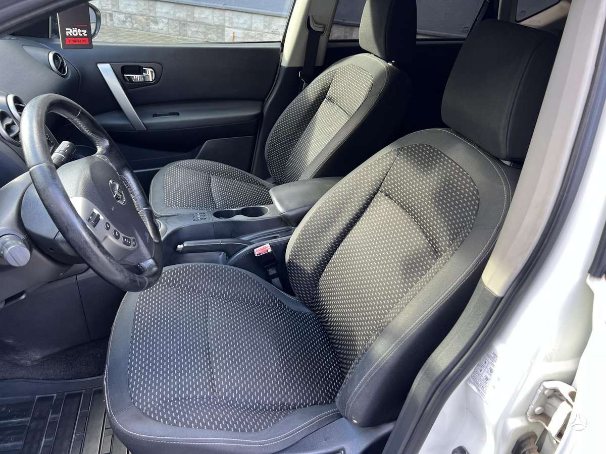 Nissan Qashqai 2009 — photo 9