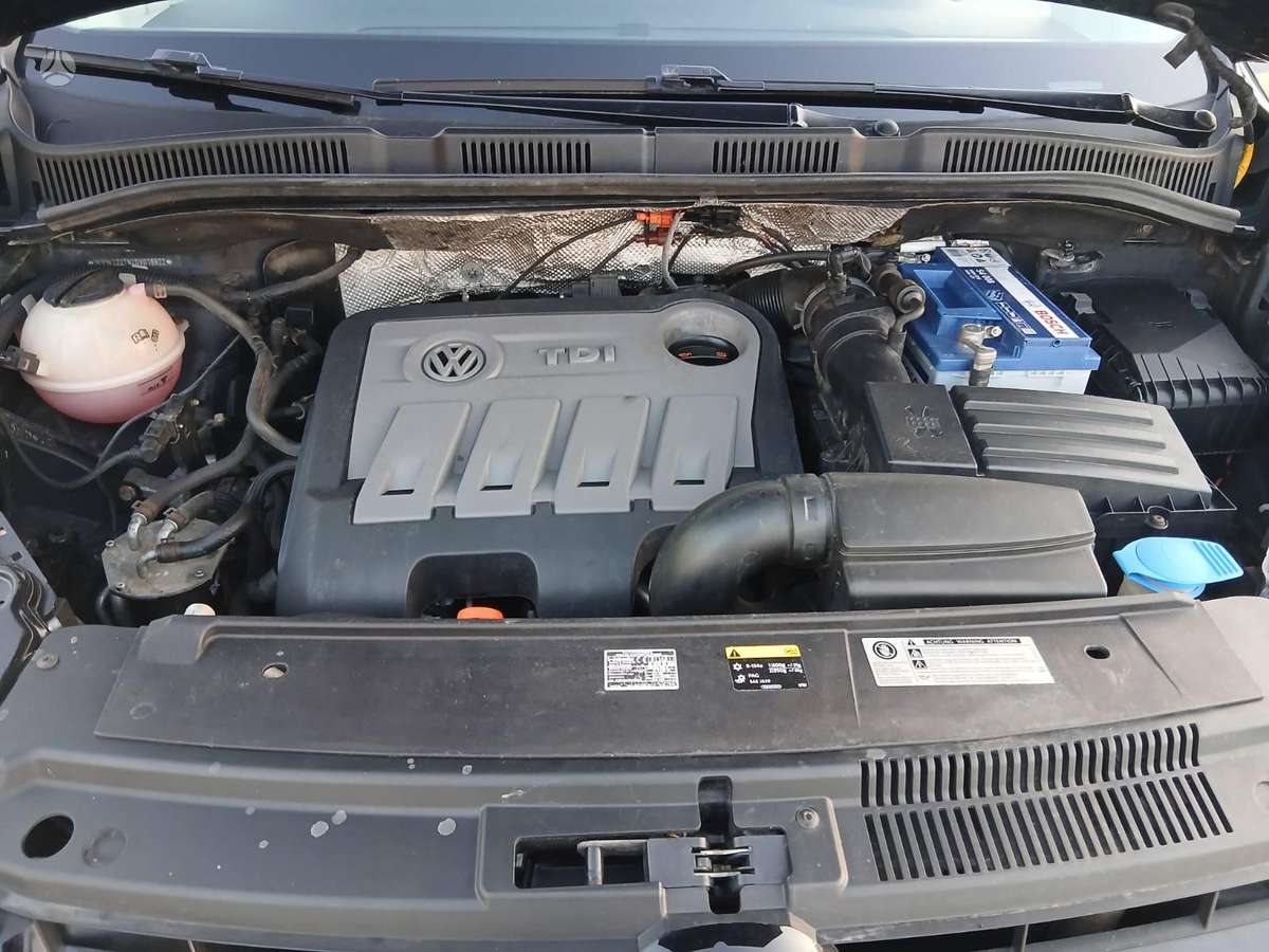Volkswagen Sharan 2012 — photo 13