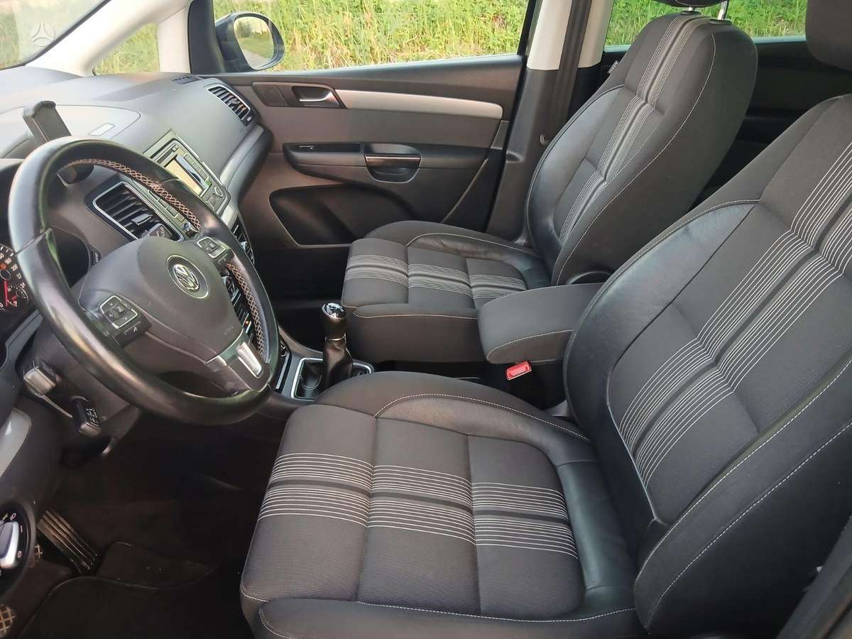 Volkswagen Sharan 2012 — photo 6