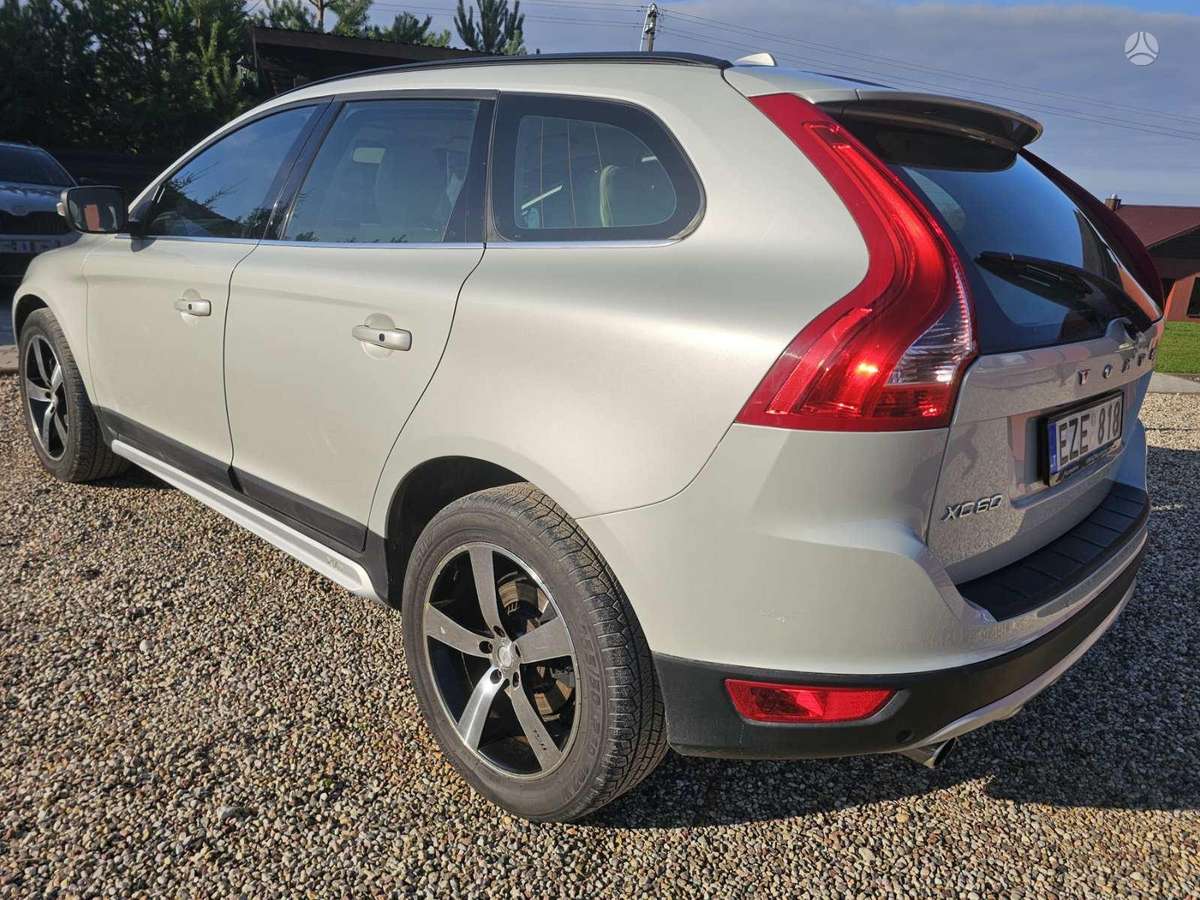 Volvo XC60 2009 — photo 5