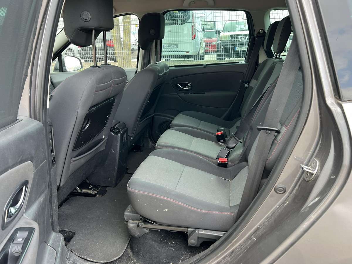 Renault Grand 2014 — photo 11