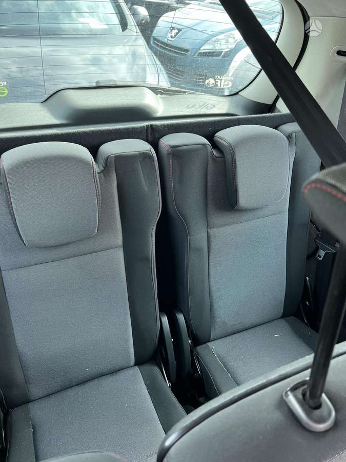 Renault Grand 2014 — photo 12