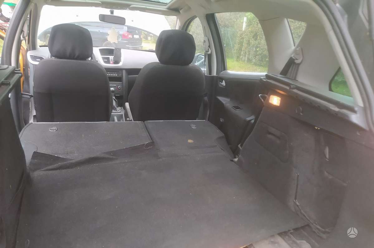 Peugeot 207 2010 — photo 6