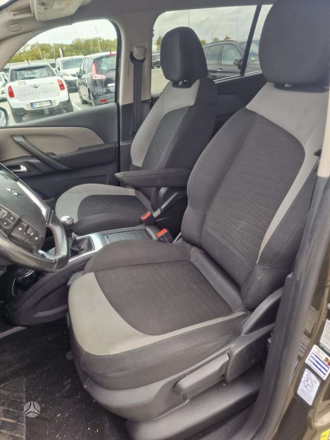 Citroen Grand 2014 — photo 12