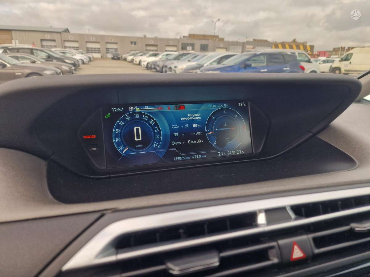 Citroen Grand 2014 — photo 20