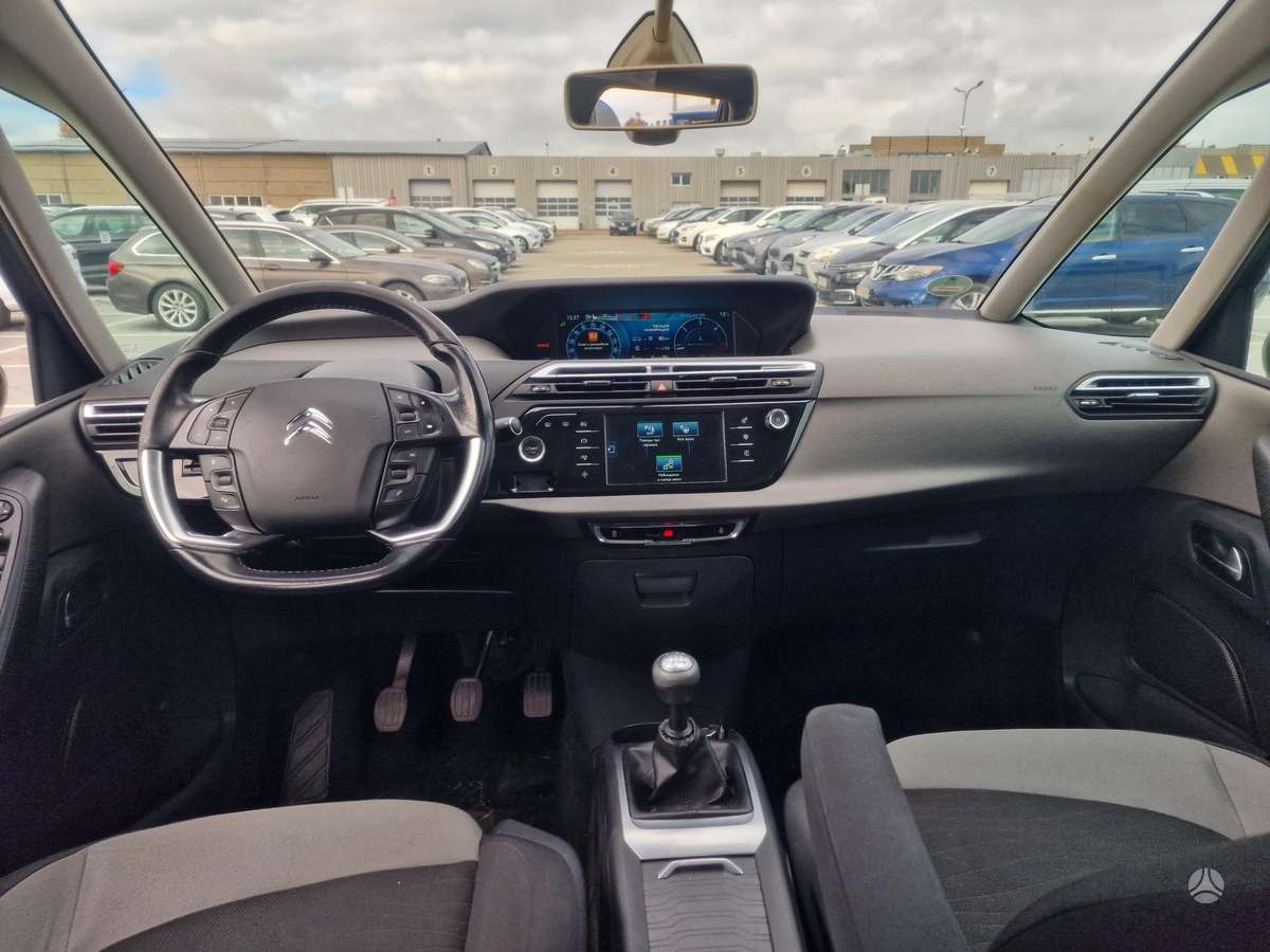 Citroen Grand 2014 — photo 22