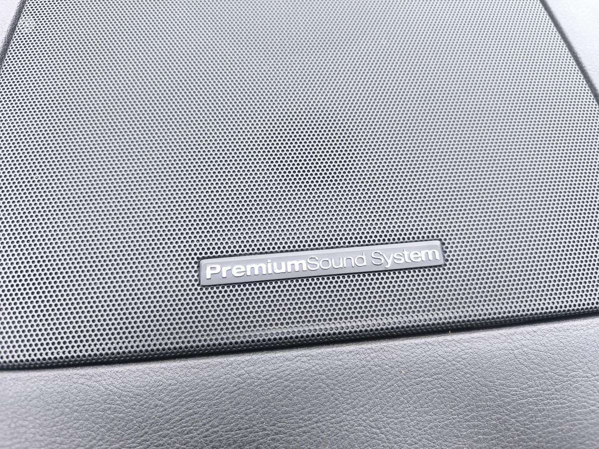 Ford Galaxy 2011 — фото 36
