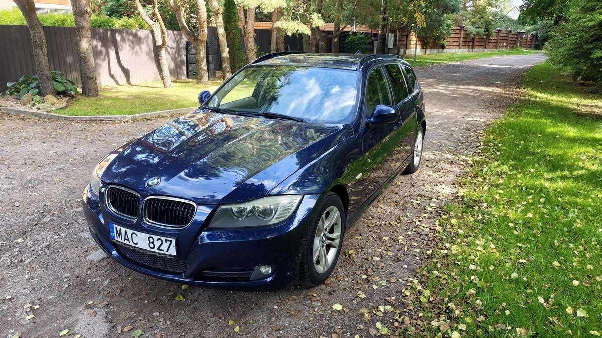 BMW 316, 2011