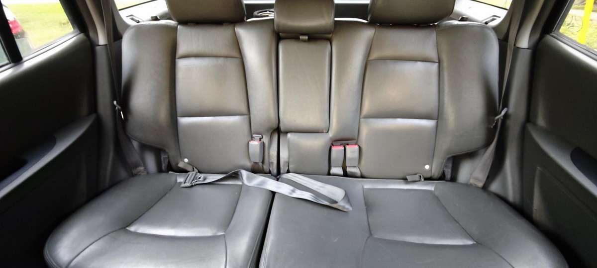 Hyundai Santa 2004 — photo 19