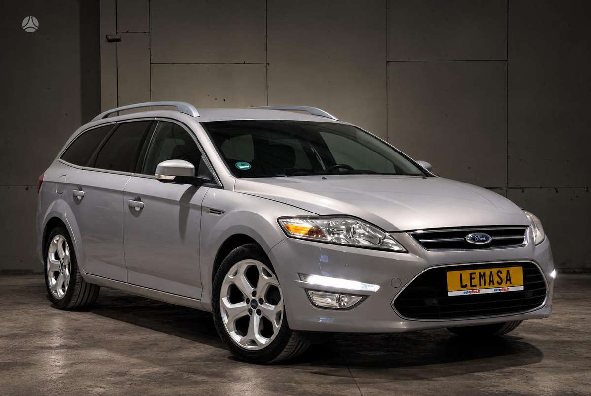 Ford Mondeo 2011 — engine 2179 cm³, 200 HP (147kW)