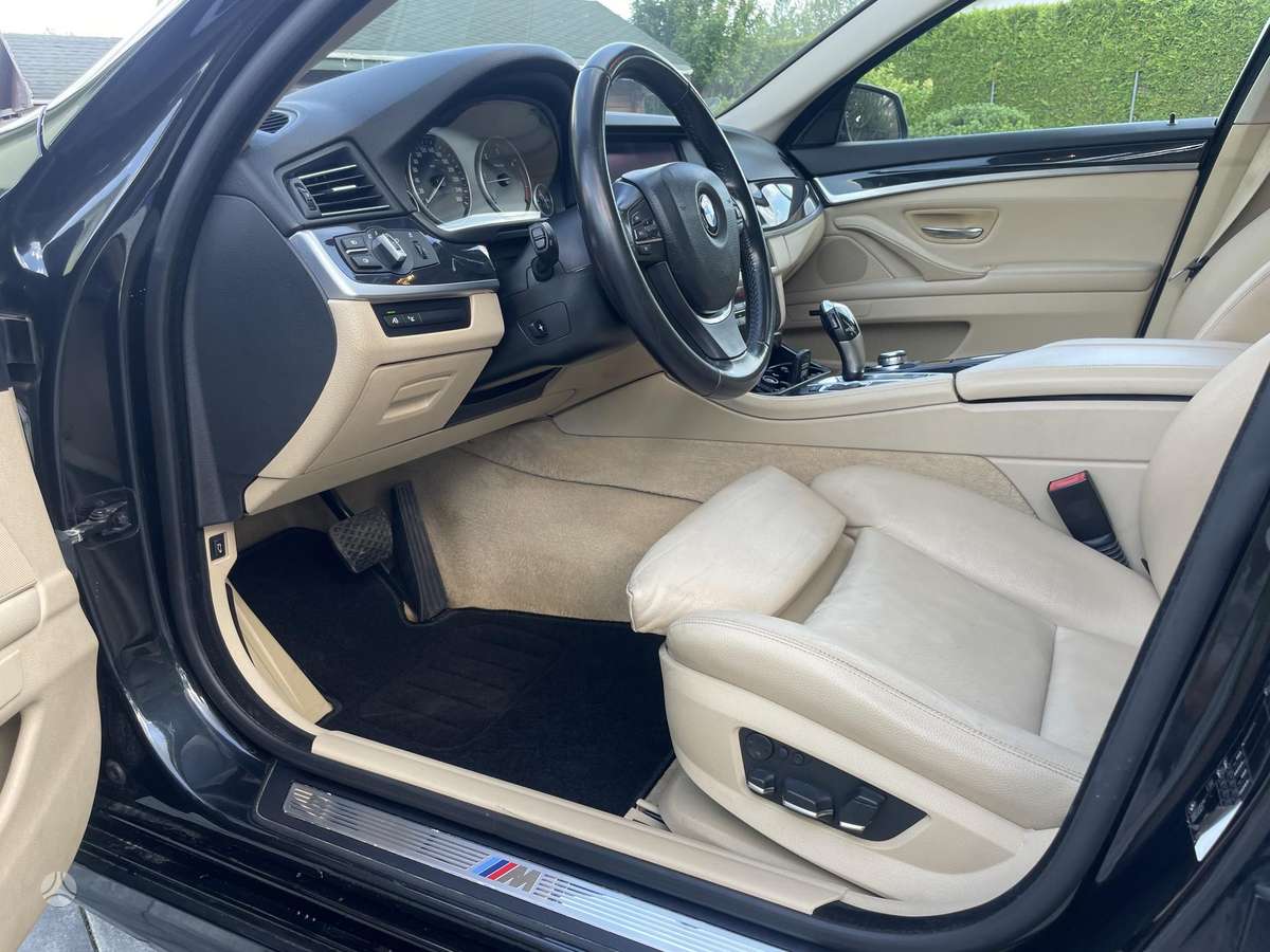 BMW 525 2010 — photo 18