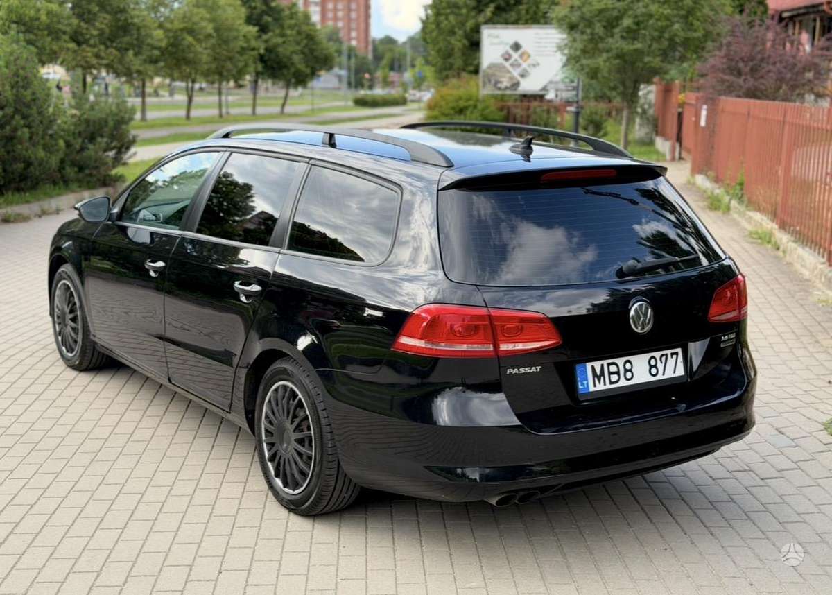 Volkswagen Passat 2012 — engine 2000 cm³
