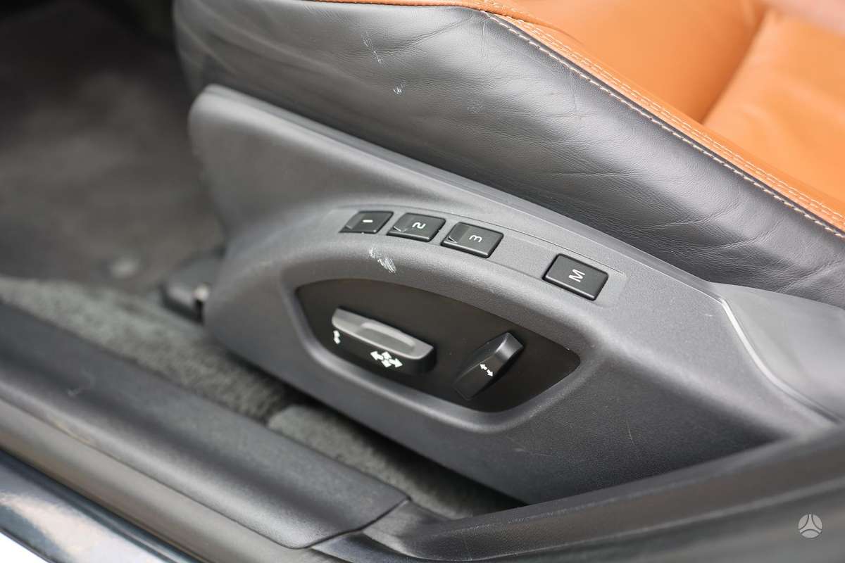 Volvo V60 2013 — photo 19