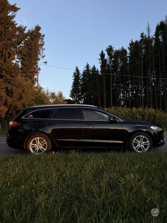 Ford Mondeo 2015 — фото 12