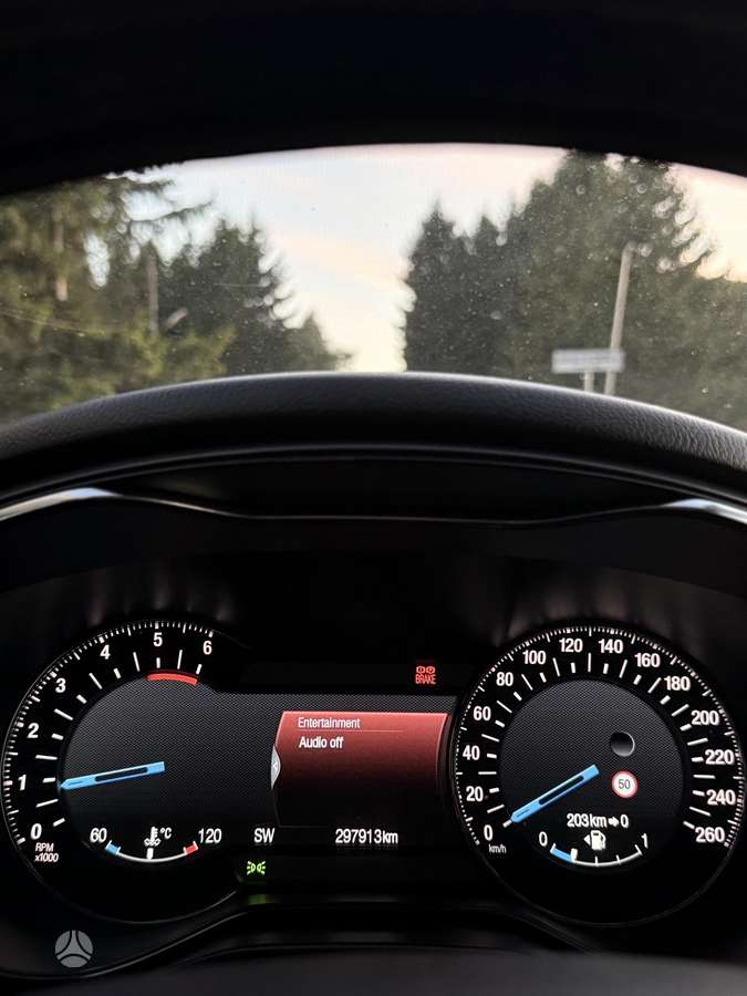 Ford Mondeo 2015 — двигун 1499 cm³, 120 HP (88kW)