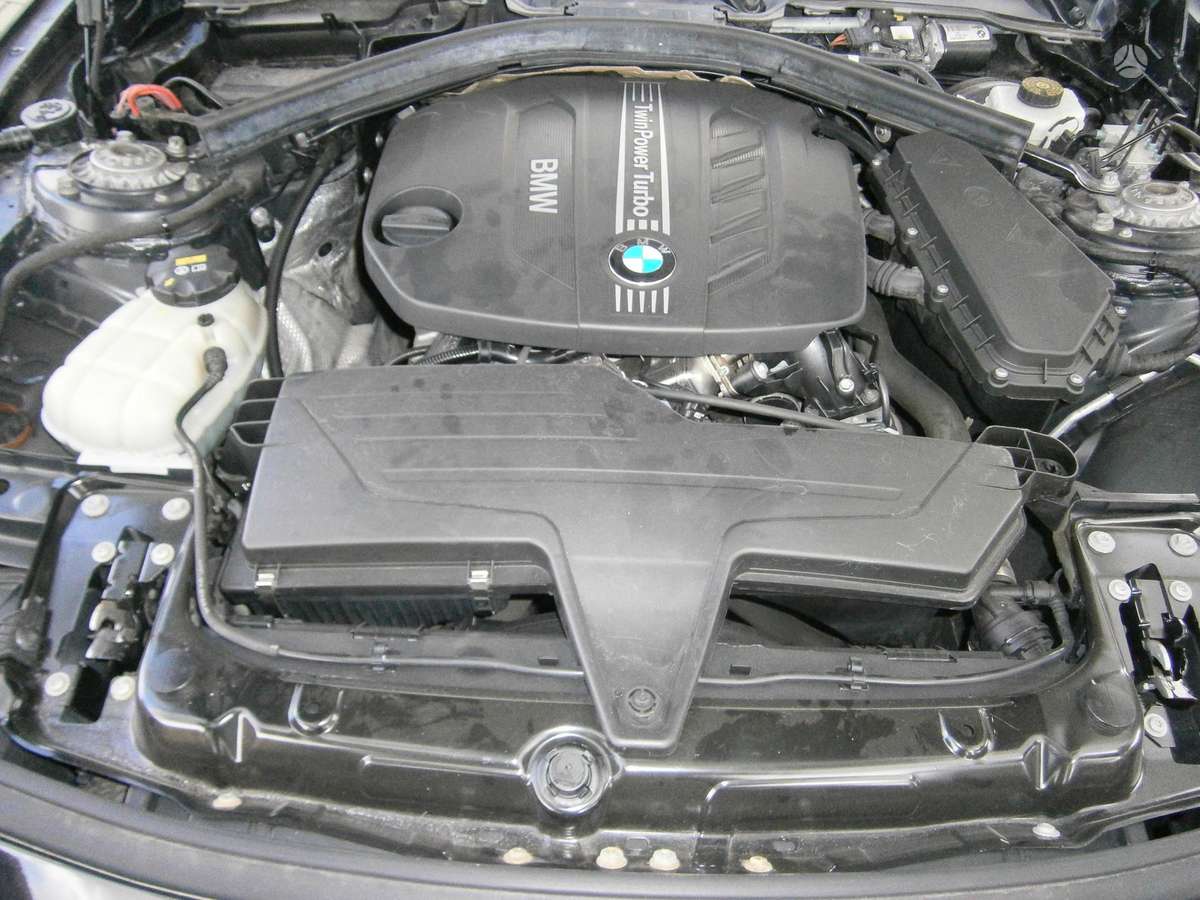 BMW 316 2014 — photo 13