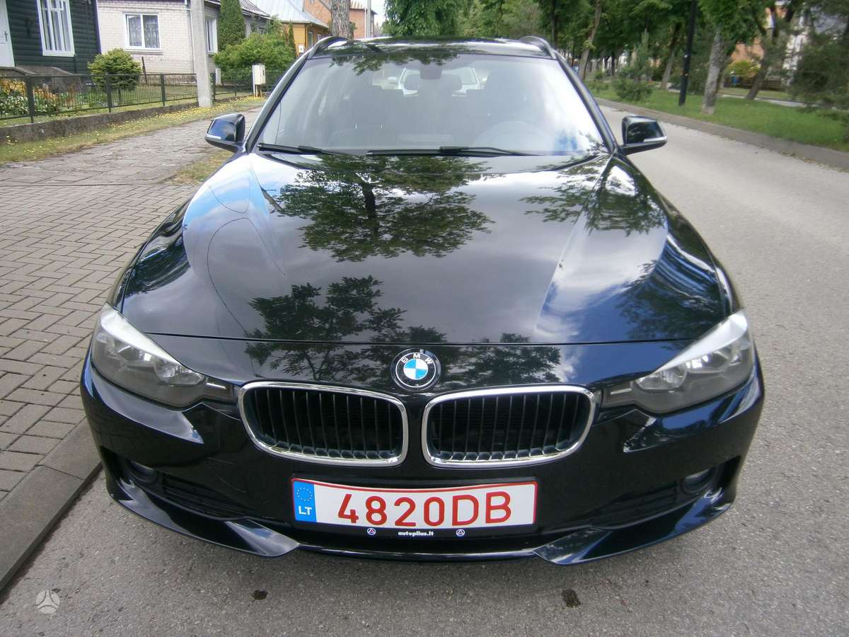 BMW 316 2014 — rear view