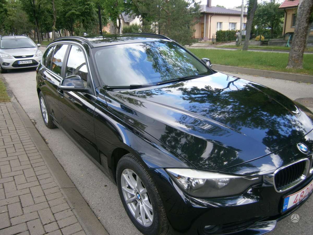 BMW 316 2014 — interior