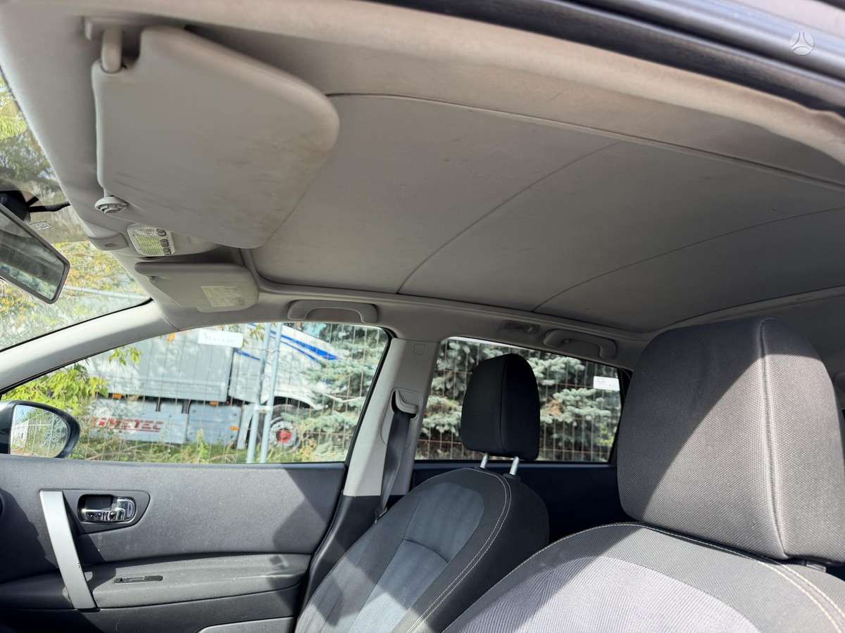 Nissan Qashqai 2010 — photo 9