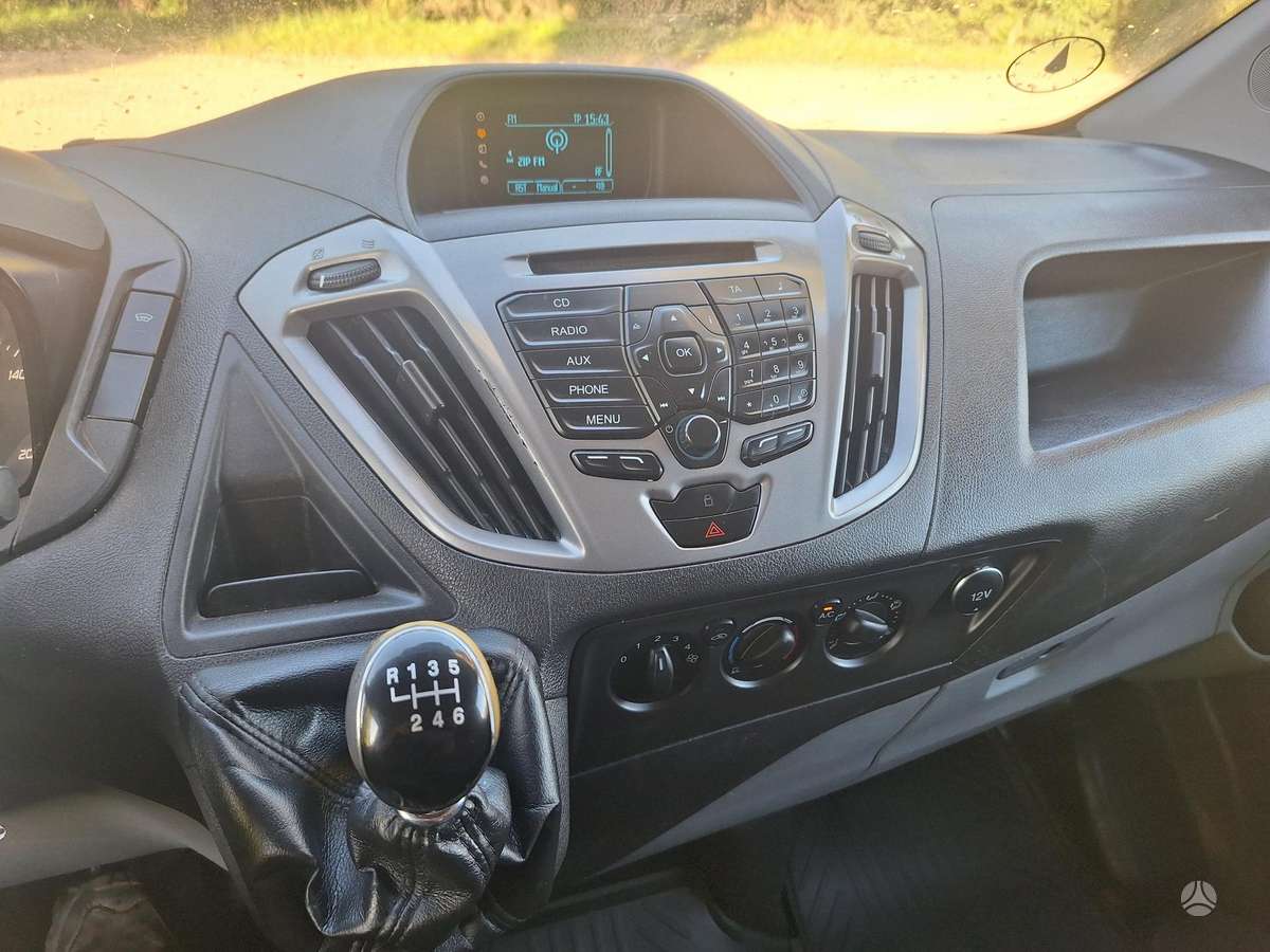 Ford Transit 2015 — photo 9