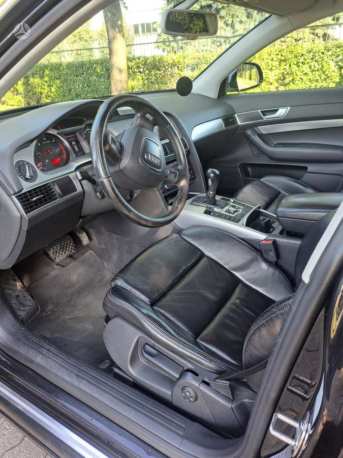 Audi A6 2009 — photo 11